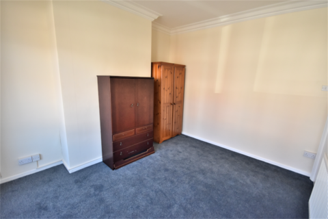 1 bedroom in a house share to rent, Room Available! Clark Road, Wolverhampton