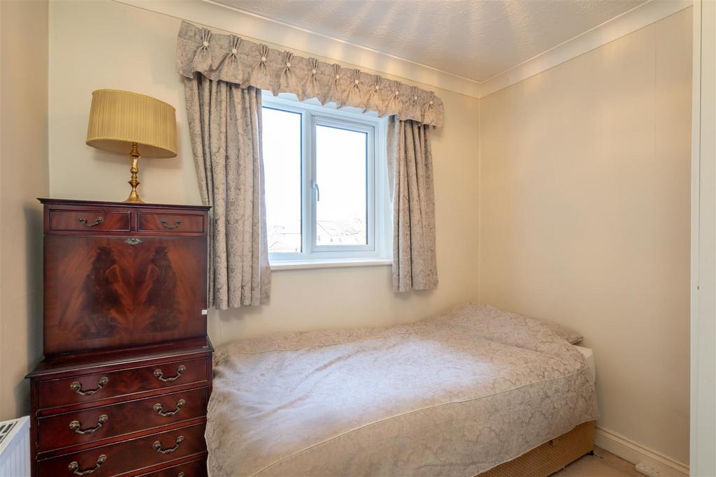 Bedroom 2.jpg