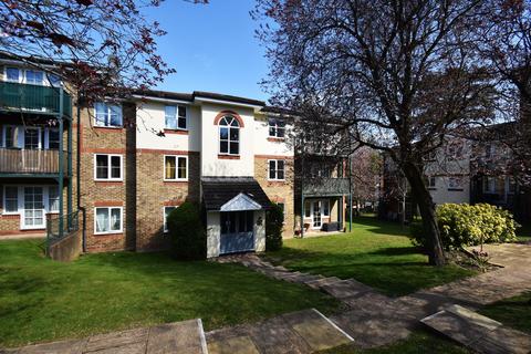 1 bedroom flat for sale, Queen Alexandra Road, High Wycombe HP11