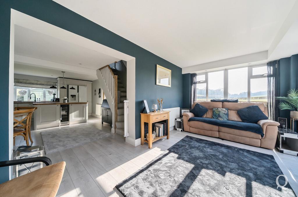 E7b80039-49c4-43f...