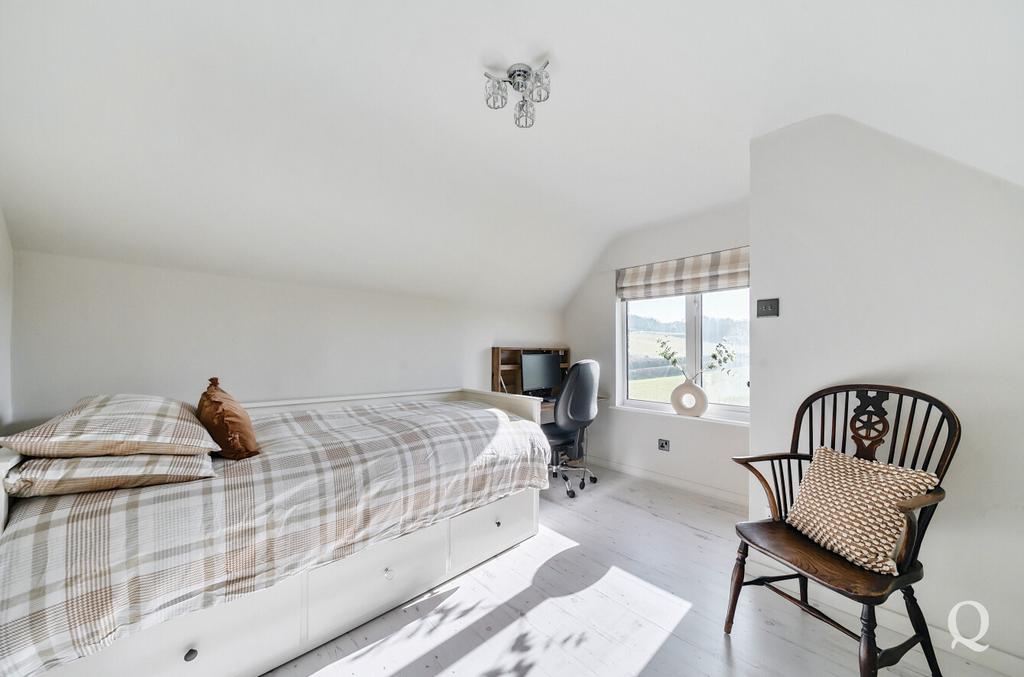 Fc7e358a-475b-46e...