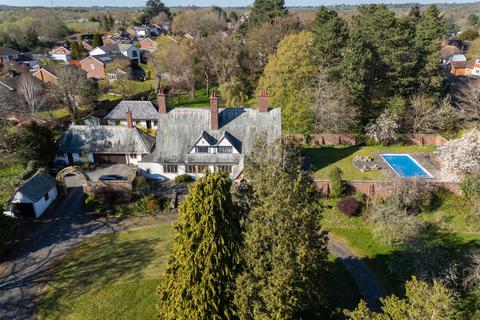 undefined, New Road, Henley-in-Arden, Warwickshire, B95