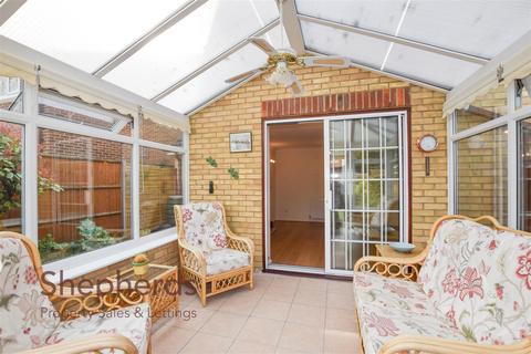 54 Mortimer Gate, Cheshunt, Waltham Cross, EN8 0XG