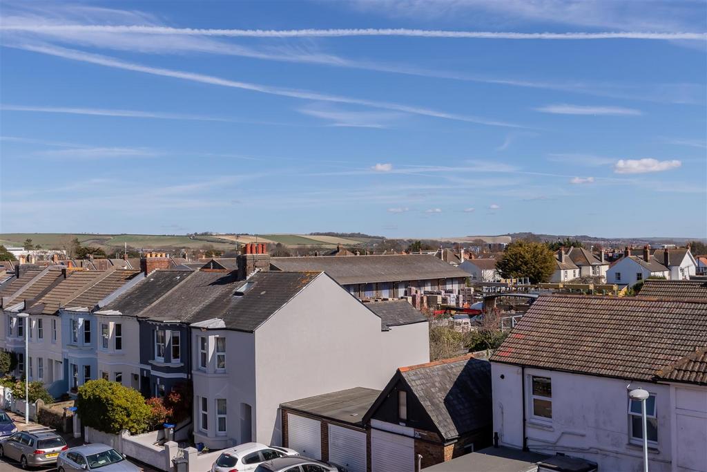 Northcourt Flat 5 9.jpg