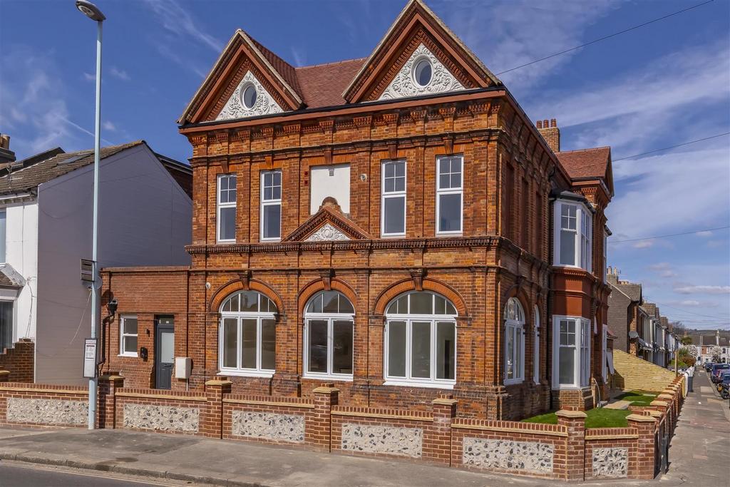 Northcourt House 1.jpg