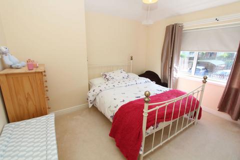 7 Blowers Green Crescent, Dudley, DY2 8XQ