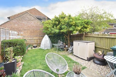 undefined, Pound Hill, Crawley, RH10