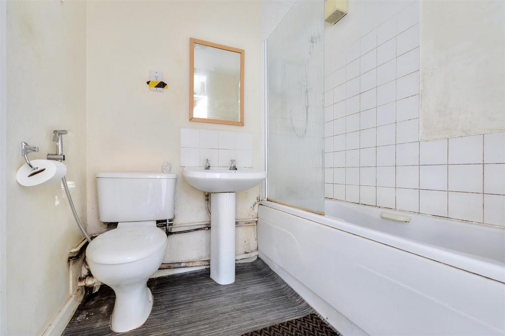 Bathroom.jpeg