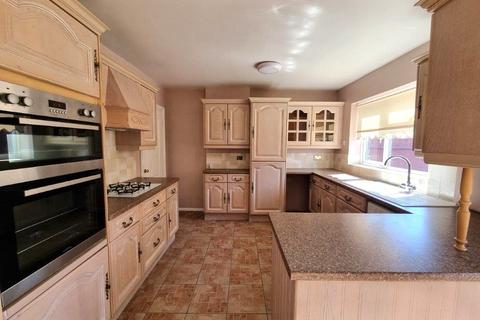 56 High View Road, Ipswich, IP1 5HW