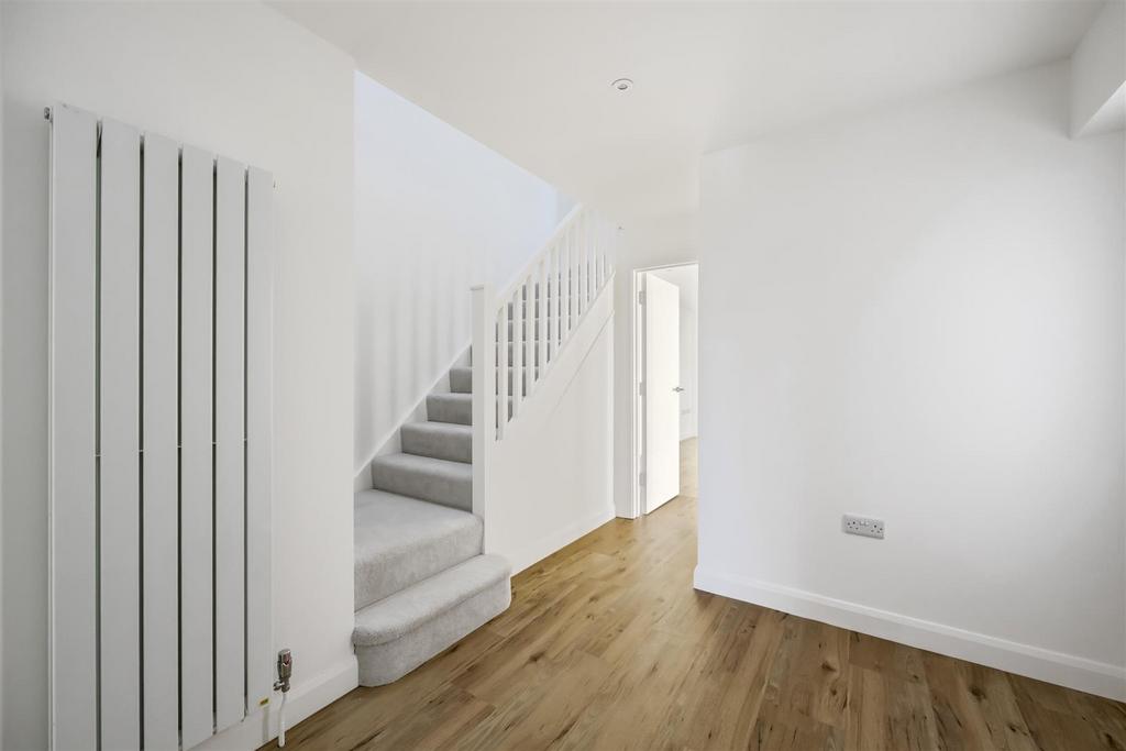 Northcourt Road, Northcourt House-024.JPG