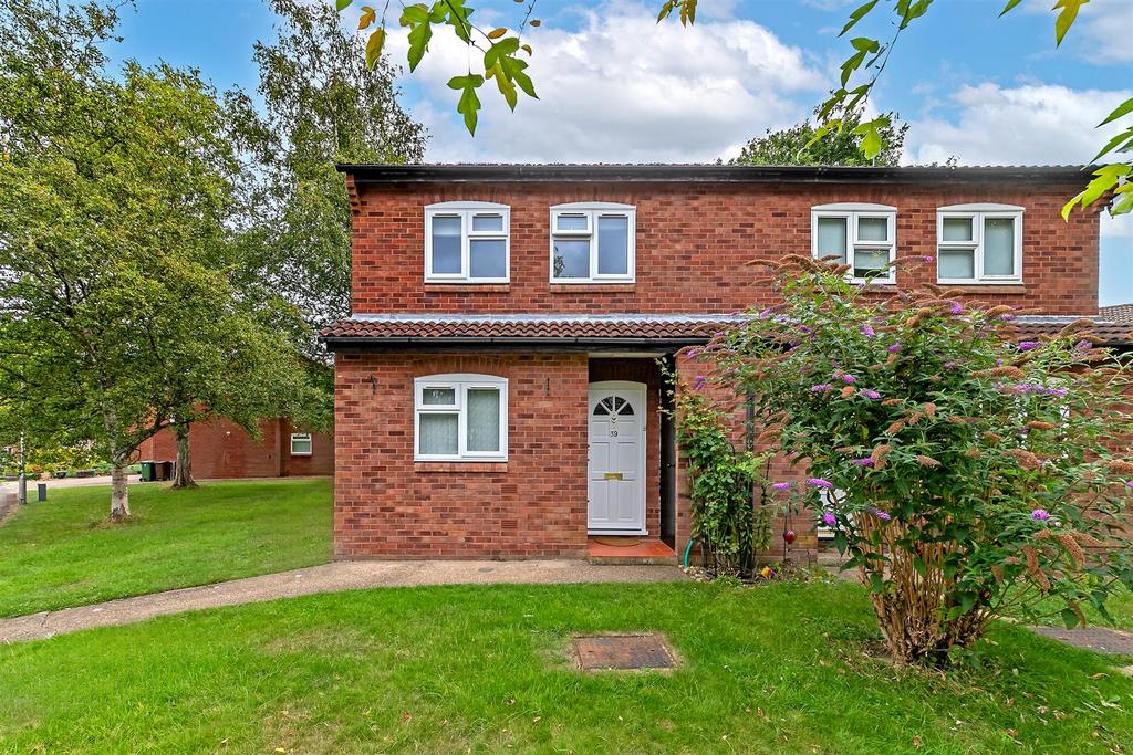 39 Runcie Close-2.jpg