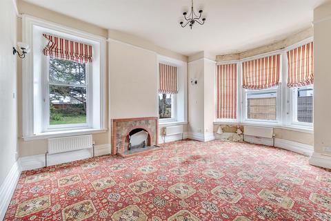 5 bedroom detached house for sale, Chard Road, Axminster