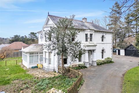 5 bedroom detached house for sale, Chard Road, Axminster