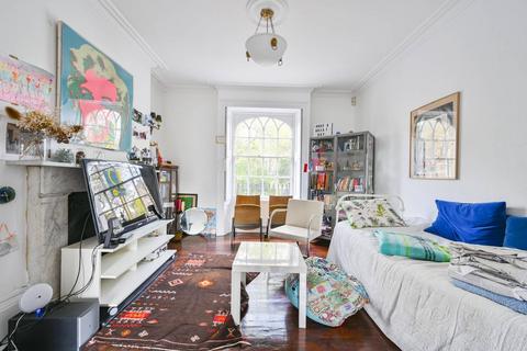 5 Canonbury Square, London, N1 2AU