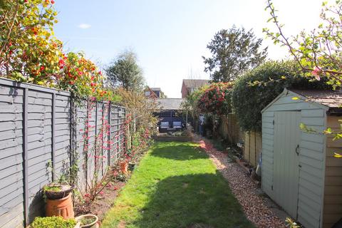 26 Queens Road, Lyndhurst, SO43 7BR