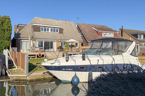 4 bedroom detached house for sale, Riverside Home - Wraysbury, Berkshire