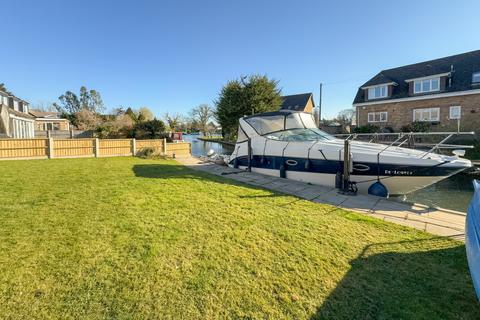 4 bedroom detached house for sale, Riverside Home - Wraysbury, Berkshire