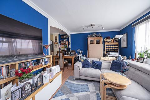 2 bedroom maisonette to rent, Mansford Street, Tower Hamlets, London, E2