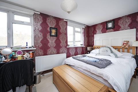 2 bedroom maisonette to rent, Mansford Street, Tower Hamlets, London, E2