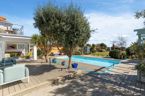 5 Arun Way, Bognor Regis, PO21 4HF