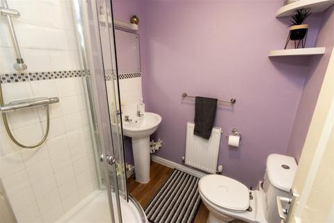 15 Buttermere Way, Carlton Colville, Lowestoft, NR33 8FN
