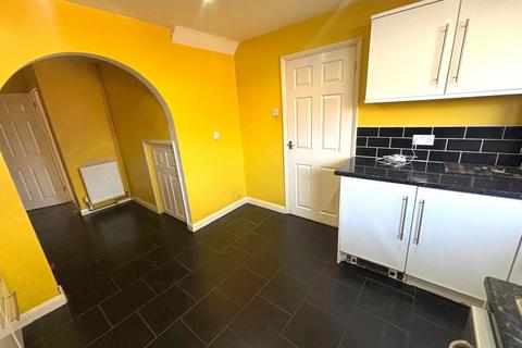 3 bedroom terraced house to rent, Shire Road, Corby NN17