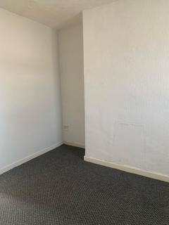 2 bedroom terraced house to rent, 22 Water St, BB5 6PX