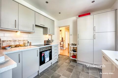 2 bedroom bungalow for sale, Heathlands Avenue, Ferndown BH22