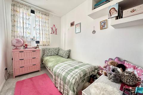 19 Blackwell Hill, Northampton, NN4 9YB