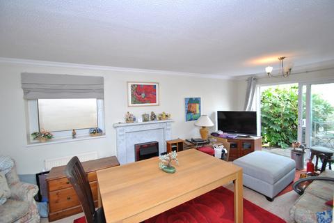 8 Dents Close, Letchworth Garden City, SG6 2TP
