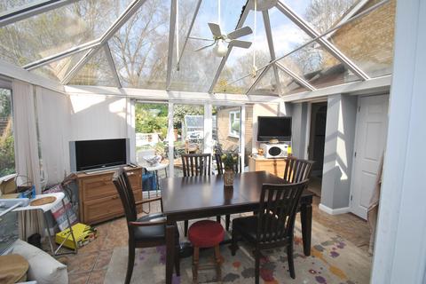 8 Dents Close, Letchworth Garden City, SG6 2TP