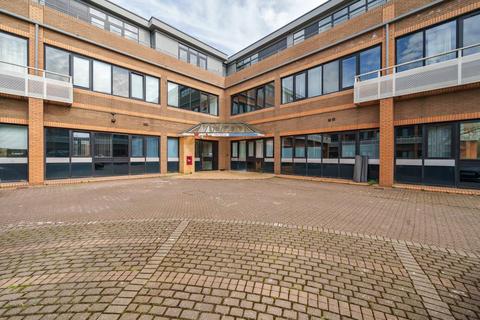 1 bedroom flat for sale, Newbury,  Berkshire,  RG14