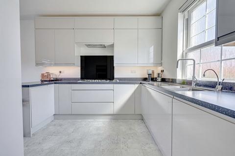 21 Abell Way, Springfield, Chelmsford, CM2 6WU