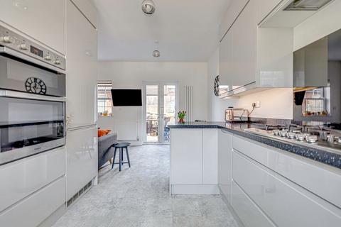 21 Abell Way, Springfield, Chelmsford, CM2 6WU