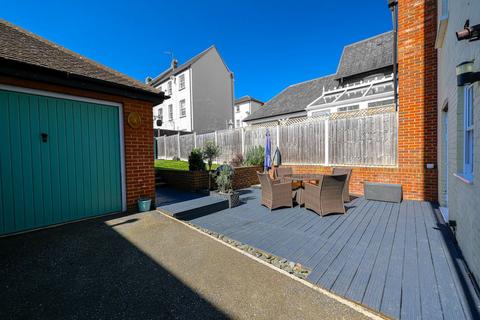 21 Abell Way, Springfield, Chelmsford, CM2 6WU