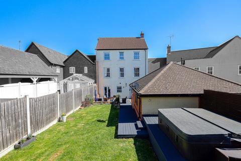 21 Abell Way, Springfield, Chelmsford, CM2 6WU
