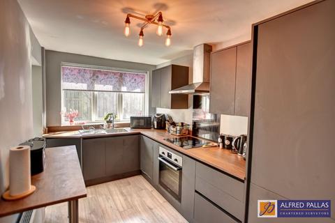 2 bedroom semi-detached house for sale, Denbigh Avenue, Fulwell