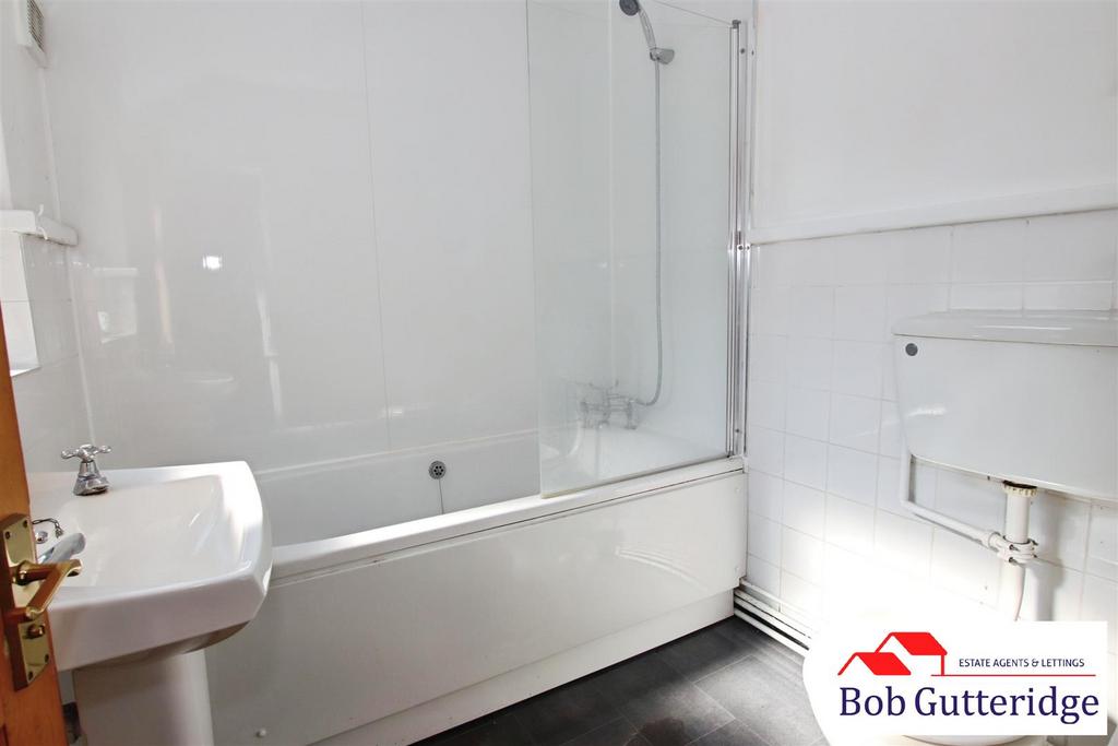 Ground floor bathroom