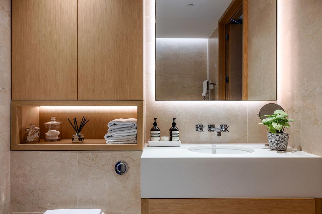 101 Floral Court 07