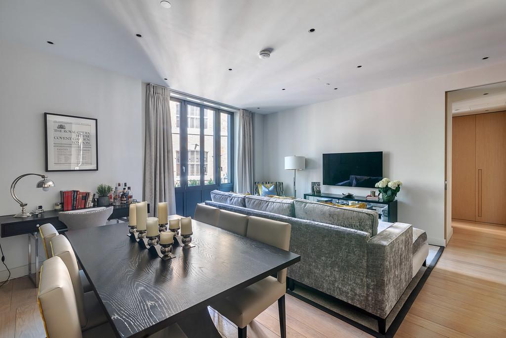 101 Floral Court 03