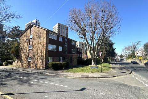 1 bedroom ground floor flat to rent, Park Hill Road, East Croydon, CR0