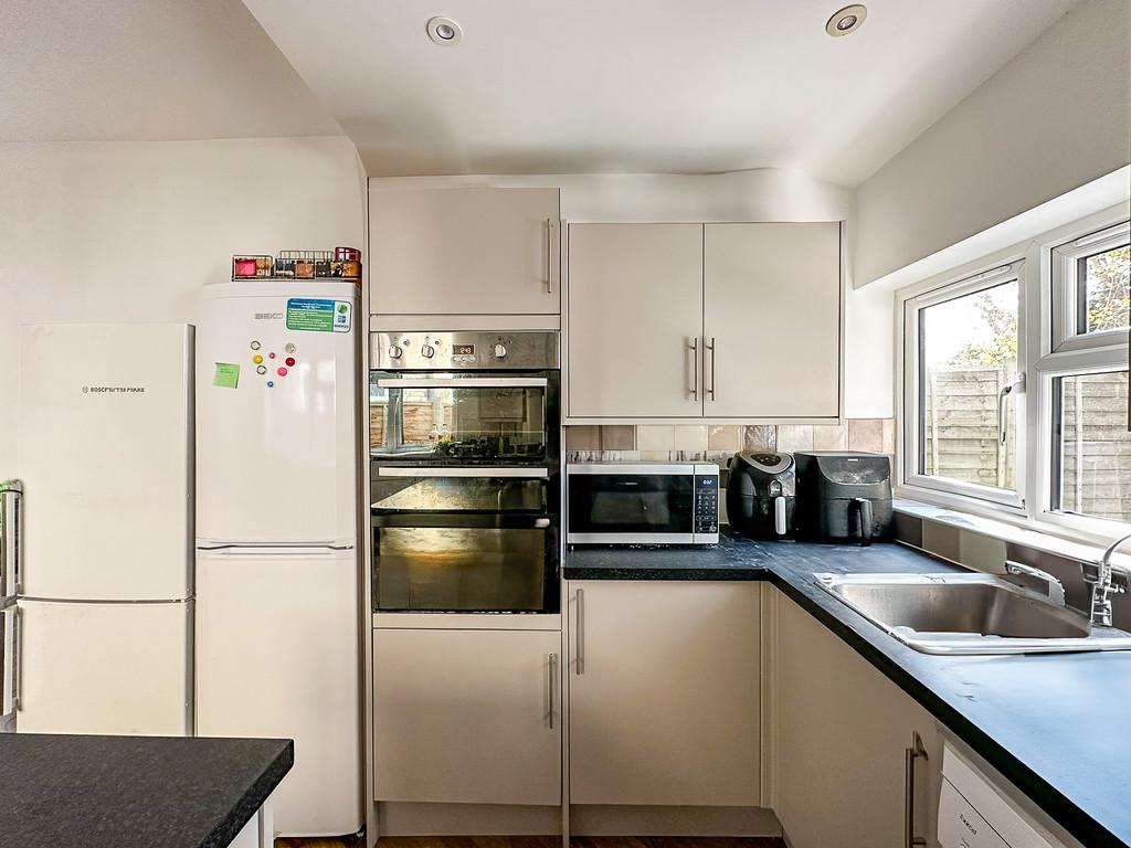 Kitchen (1)