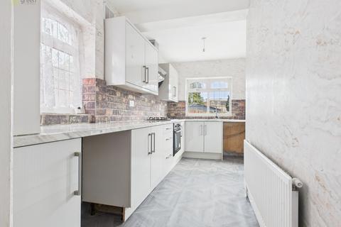 27 Chipperfield Road, Birmingham, B36 8DL