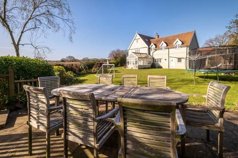 5 bedroom detached house for sale, Bentley, Ipswich