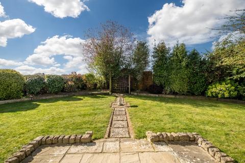 5 bedroom detached house for sale, Bentley, Ipswich