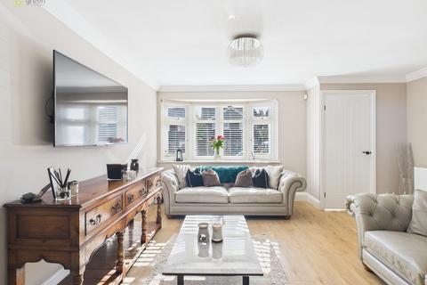3 bedroom link detached house for sale, Perrycrofts Crescent, Tamworth B79