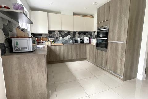 17 Berryfield Close, Tiptree, Colchester, CO5 0FQ