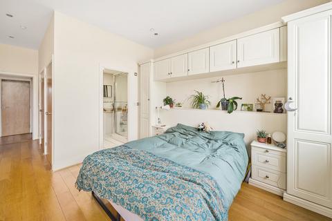 undefined, 13-19 Evesham Road