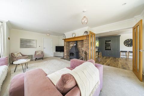 5 bedroom detached house for sale, Newlands Drive, Burwash Weald