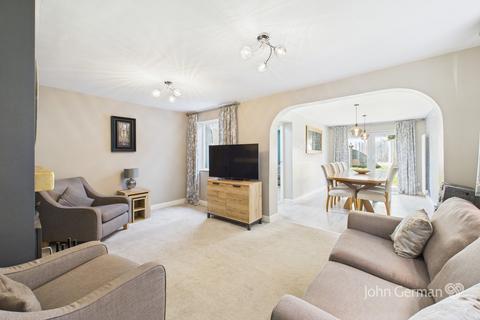 83 Arden Road, Barton Under Needwood, Burton-on-trent, DE13 8LF